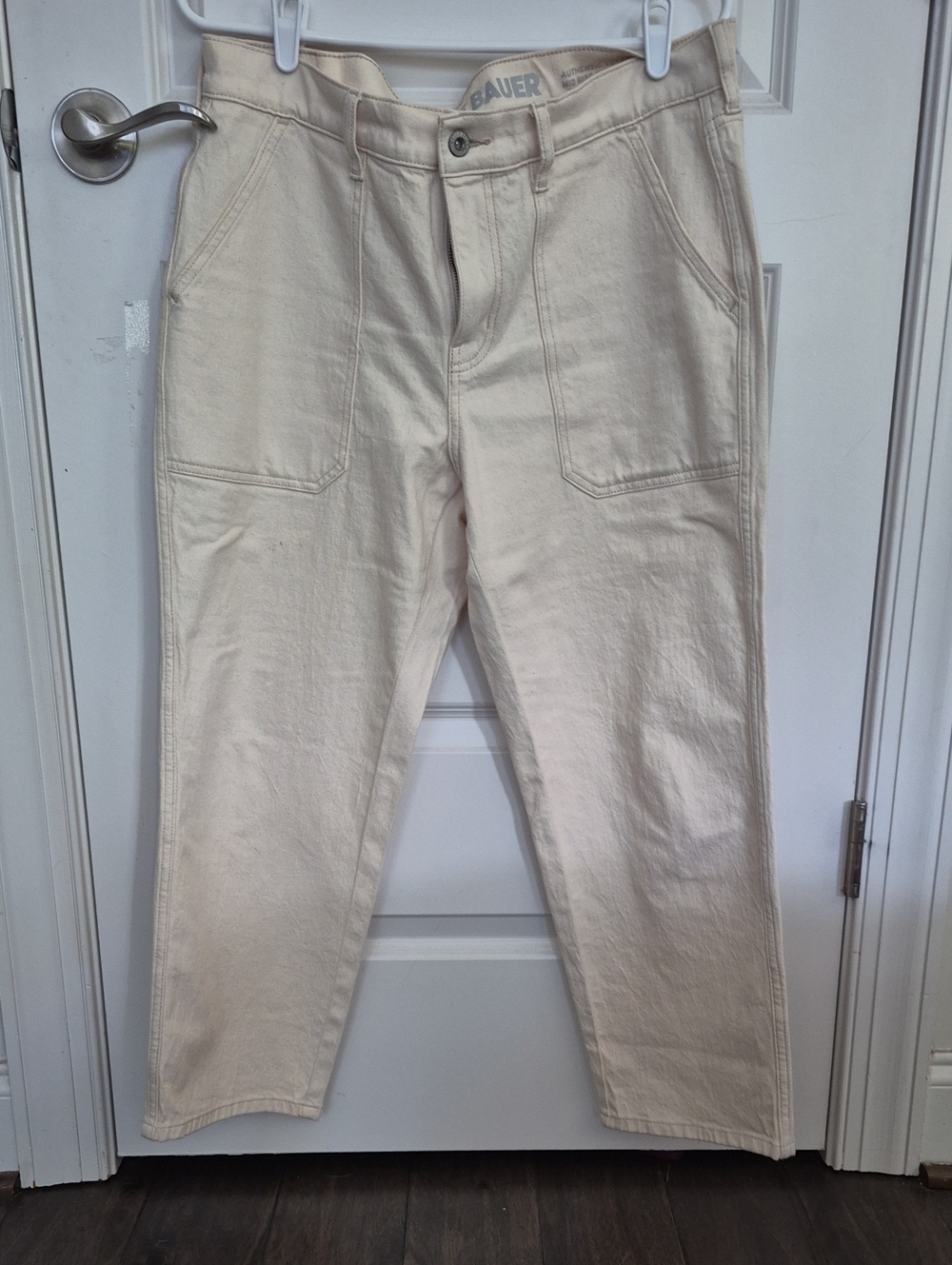 Eddie Bauer Woman's Petite Cream  Midrise Pants
